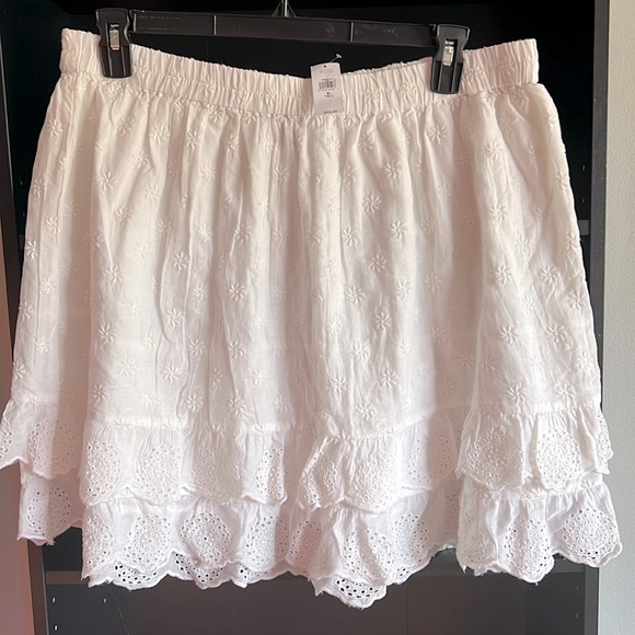 Linen Skirt - Picture 1 of 2